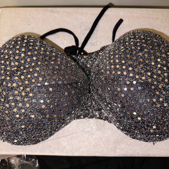 Bra and Feather Boa Costume Accessories - Picture 2 of 6